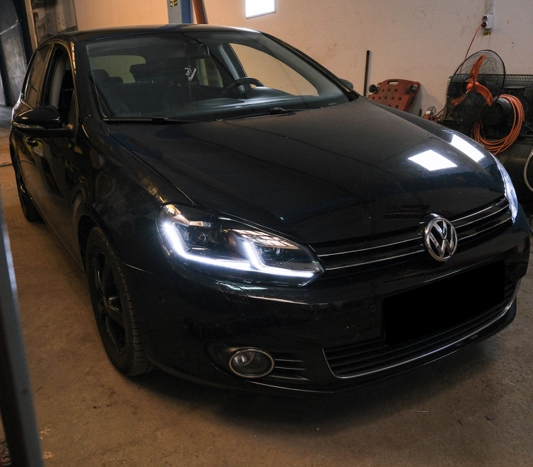 Faruri LED VW Golf 6 silver